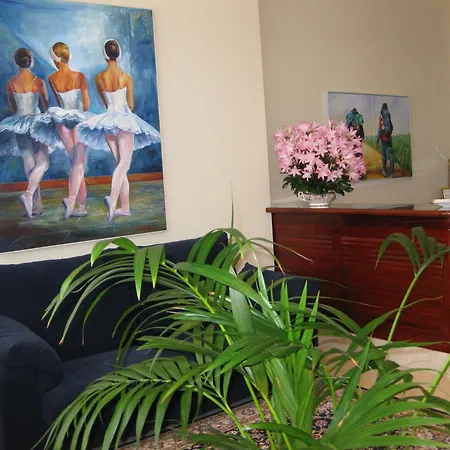 Maritimo Suites-solo Adultos