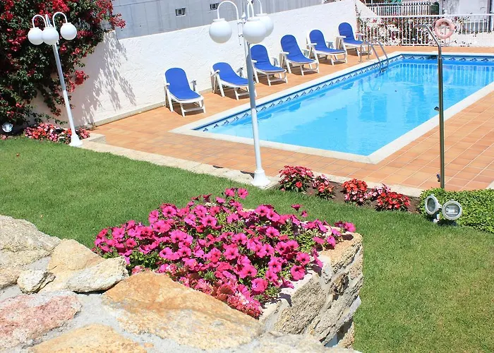 Maritimo Suites-solo Adultos 公寓