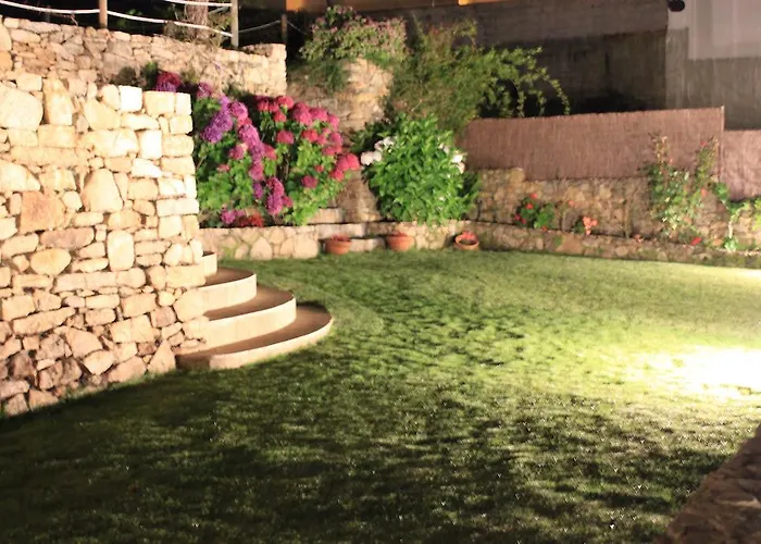 Maritimo Suites-solo Adultos オ・グローベ