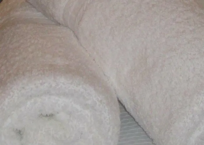 アパート Maritimo Suites-solo Adultos オ・グローベ